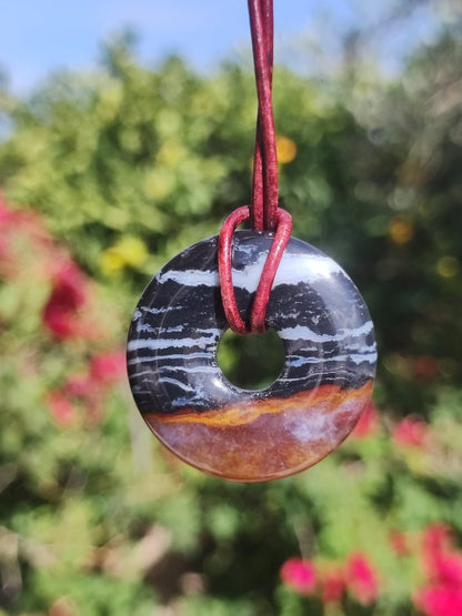 Achat black schwarz 30mm - Edelstein Donut Kette Mann Frau Vater Mutter Tochter Freund Heilstein Glück Schmuck Hippie Natur Rarität Geschenk - Art of Nature Berlin