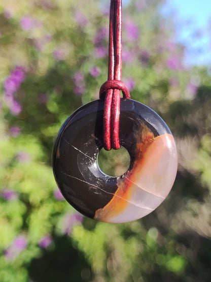 Achat black schwarz 30mm - Edelstein Donut Kette Mann Frau Vater Mutter Tochter Freund Heilstein Glück Schmuck Hippie Natur Rarität Geschenk - Art of Nature Berlin