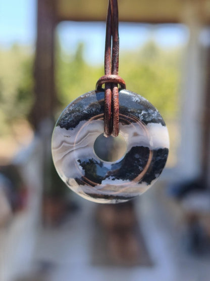Achat black schwarz 30mm - Edelstein Donut Kette Mann Frau Vater Mutter Tochter Freund Heilstein Glück Schmuck Hippie Natur Rarität Geschenk - Art of Nature Berlin