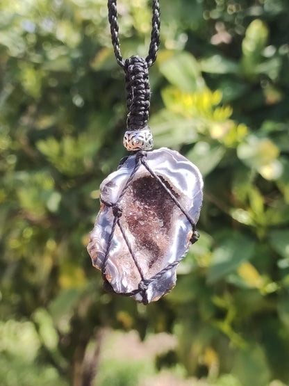 Achat Druzy Geode - Makramee Edelstein Kette Boho Ethno Vintage Natur Heilstein Energie Gechenk Er Sie Mann Frau Freundin Handarbeit Berlin - Art of Nature Berlin