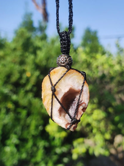 Achat Druzy Geode - Makramee Edelstein Kette Boho Ethno Vintage Natur Heilstein Energie Gechenk Er Sie Mann Frau Freundin Handarbeit Berlin - Art of Nature Berlin