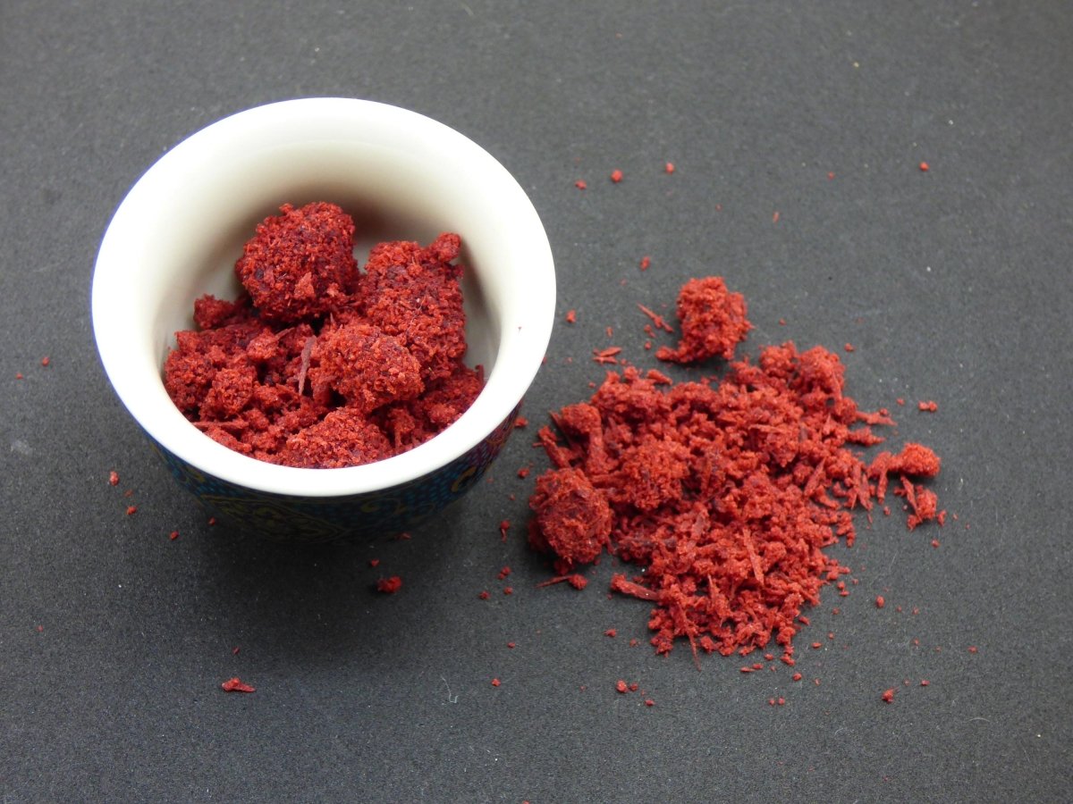 Aker Fassi Marokko Beauty Gesicht Maske Kur Haut Anti Aging Aufhellend Hohe Qualität Natürlich schön Geschenk Frau Sie Oriental - Art of Nature Berlin