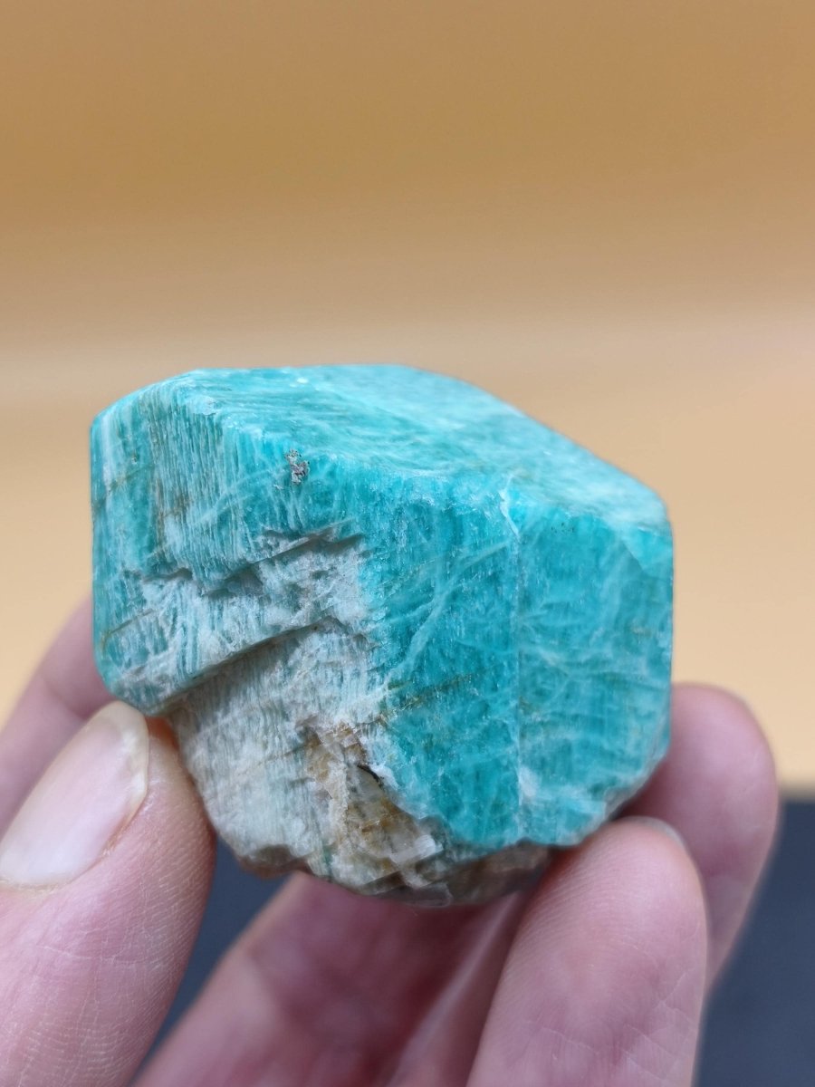 Amazonit Kristallstufe aus Colorado USA – Intensiv Türkisblau – 43 mm Heilstein Stufe Kristalle Sammler Rarität Selten - Art of Nature Berlin