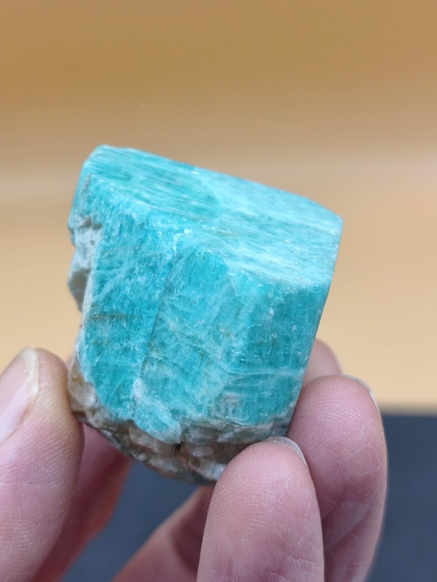 Amazonit Kristallstufe aus Colorado USA – Intensiv Türkisblau – 43 mm Heilstein Stufe Kristalle Sammler Rarität Selten - Art of Nature Berlin
