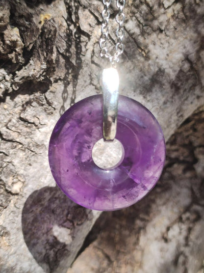 Amethyst ~ 925 Sterling Silber Edelstein Donut / Pi - Scheibe (chin. Schutzsymbol) ~ Kette Lila ~HIPPIE ~GOA ~Boho ~Ethno ~Nature ~Heilstein - Art of Nature Berlin