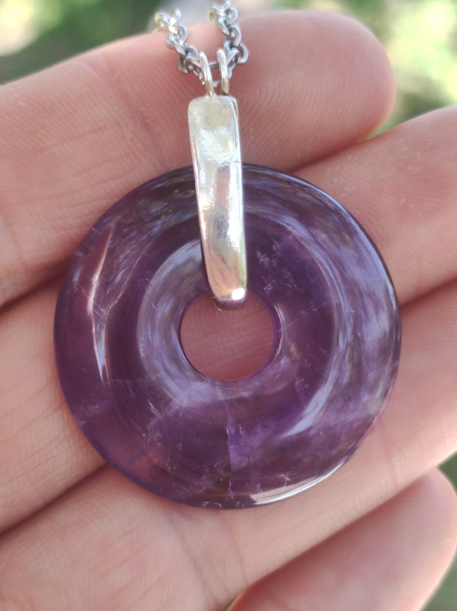 Amethyst ~ 925 Sterling Silber Edelstein Donut / Pi - Scheibe (chin. Schutzsymbol) ~ Kette Lila ~HIPPIE ~GOA ~Boho ~Ethno ~Nature ~Heilstein - Art of Nature Berlin