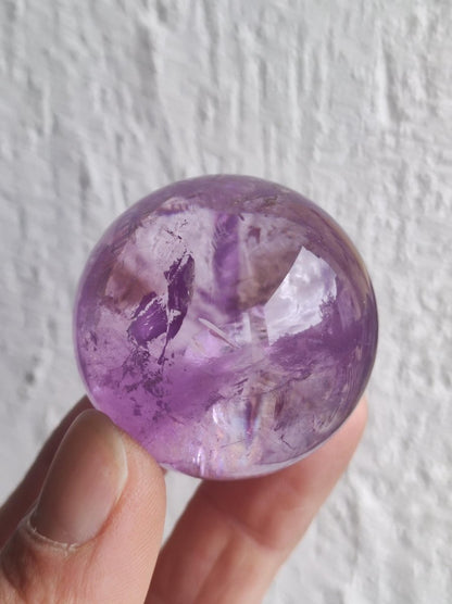 Amethyst A - Edelstein Kugel Deko Sphere Massage Kristall Spielkugel Meditation Heilstein Frau Mann Geschenk Er Sie Haus Energie Traum Wohn - Art of Nature Berlin