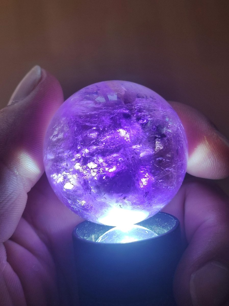 Amethyst A - Edelstein Kugel Deko Sphere Massage Kristall Spielkugel Meditation Heilstein Frau Mann Geschenk Er Sie Haus Energie Traum Wohn - Art of Nature Berlin