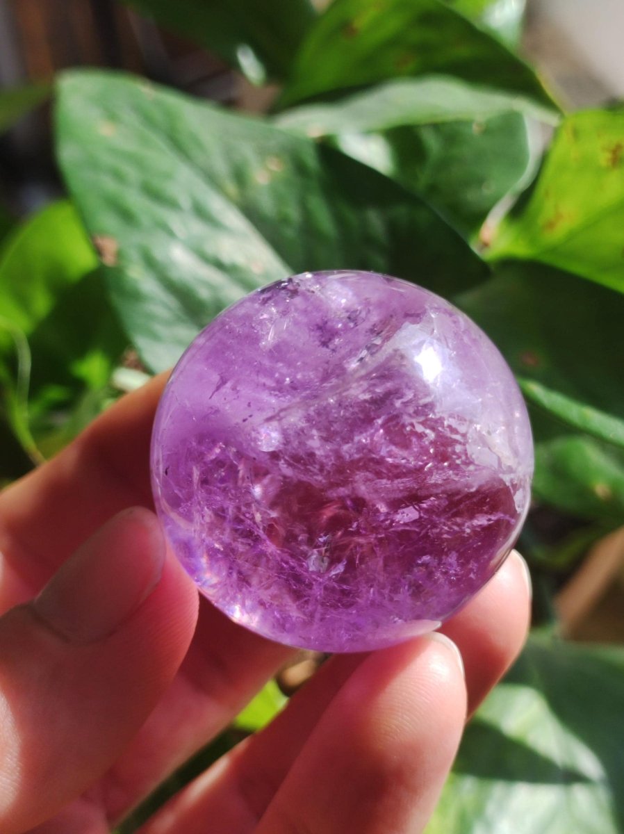 Amethyst A - Edelstein Kugel Deko Sphere Massage Kristall Spielkugel Meditation Heilstein Frau Mann Geschenk Er Sie Haus Energie Traum Wohn - Art of Nature Berlin