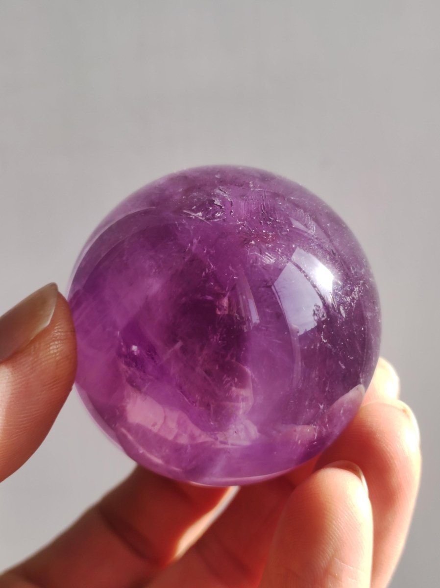 Amethyst A ~ Magische Edelstein Kugel Massage & Deko Sphere Crystal Spielkugel Meditation ~HIPPIE ~GOA~Boho~Ethno~Heilstein - Art of Nature Berlin