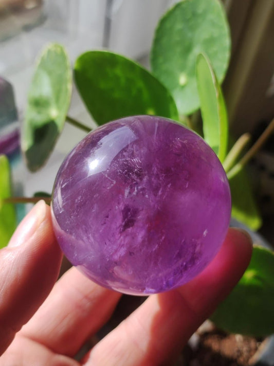Amethyst A ~ Magische Edelstein Kugel Massage & Deko Sphere Crystal Spielkugel Meditation ~HIPPIE ~GOA~Boho~Ethno~Heilstein - Art of Nature Berlin
