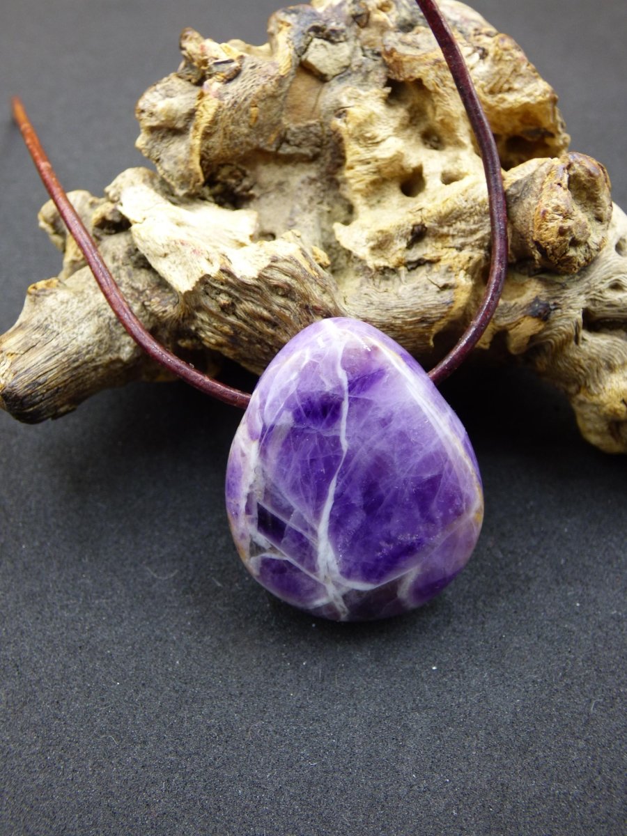 Amethyst - Edelstein Kette lila Natur Heilstein Boho Ethno Kristalle Schmuck Anhänger Mann Frau Kind Art Geschenk Weihnachten Er Sie - Art of Nature Berlin