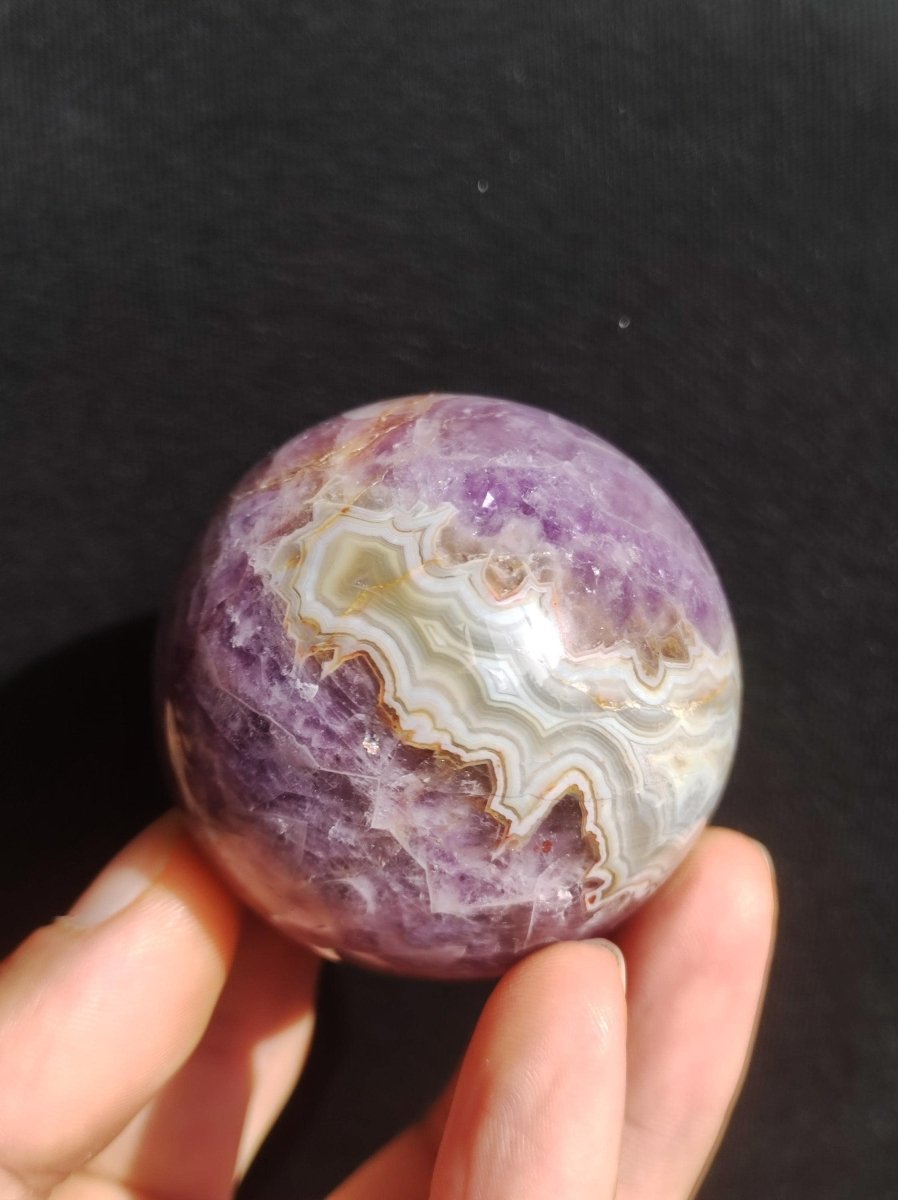 Amethyst Lace Achat ~ Magische Edelstein Kugel Massage & Deko Sphere Crystal Spielkugel Meditation ~HIPPIE ~GOA~Boho~Ethno~Heilstein - Art of Nature Berlin
