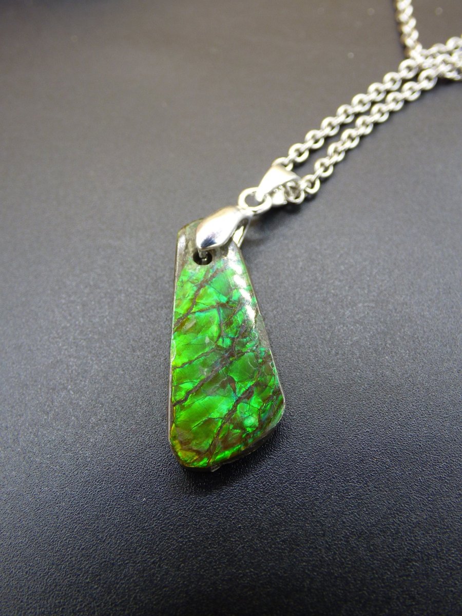 Ammolite Edelstein Kette 925 Sterling Silber ~ Opalisierend ~HIPPIE~GOA~Boho~Ethno~Nature~Heilstein~Fossil~Selten~Sammler~Magic~Grün~Flash - Art of Nature Berlin