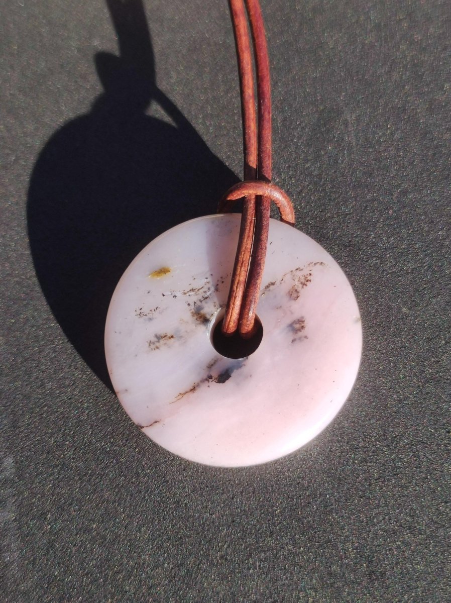 Andenopal rosa - Edelstein Kette HIPPIE GOA Boho Tibet Ethno Nature Donut Heilstein Rarität Männer Frauen Geschenk Anhänger Er Sie Unikat - Art of Nature Berlin