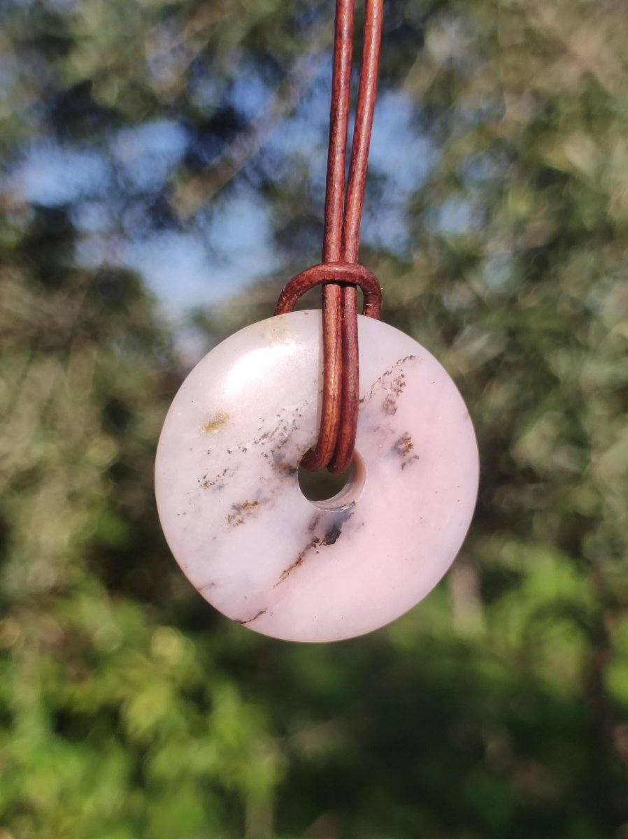 Andenopal rosa - Edelstein Kette HIPPIE GOA Boho Tibet Ethno Nature Donut Heilstein Rarität Männer Frauen Geschenk Anhänger Er Sie Unikat - Art of Nature Berlin