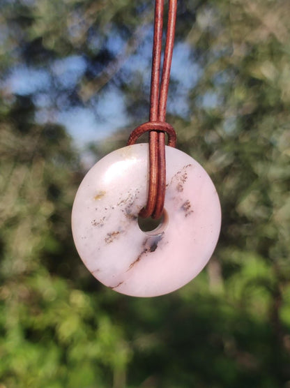 Andenopal rosa - Edelstein Kette HIPPIE GOA Boho Tibet Ethno Nature Donut Heilstein Rarität Männer Frauen Geschenk Anhänger Er Sie Unikat - Art of Nature Berlin
