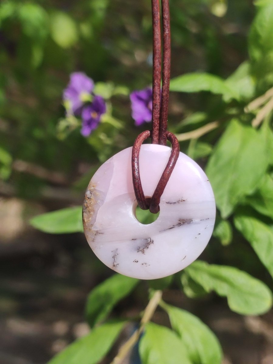 Andenopal rosa - Edelstein Kette HIPPIE GOA Boho Tibet Ethno Nature Donut Heilstein Rarität Männer Frauen Geschenk Anhänger Er Sie Unikat - Art of Nature Berlin