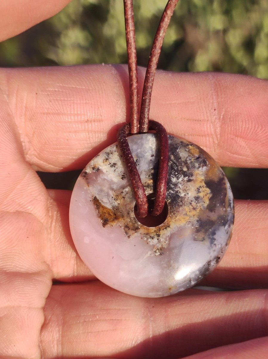 Andenopal rosa - Edelstein Kette HIPPIE GOA Boho Tibet Ethno Nature Donut Heilstein Rarität Männer Frauen Geschenk Anhänger Er Sie Unikat - Art of Nature Berlin