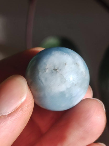 Aquamarin A - Kugel Deko Sphere Kristall blau Natur kleine Kristall Meditation ~Geschenk Freund Er Sie Freund Mineral Rarität - Art of Nature Berlin
