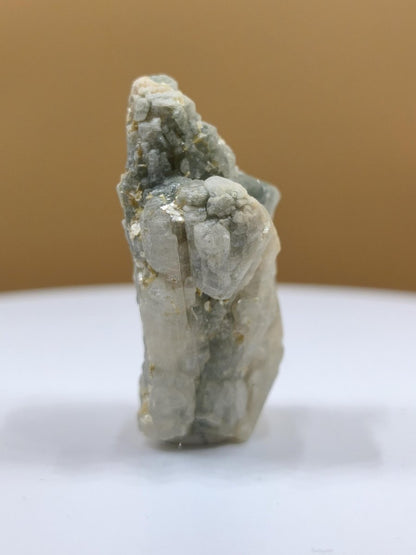 Aquamarin Beryll Kristallstufe – Blaugraue Naturkristalle – 37 mm Stufe Mineralien Sammler Heilstein Deko Brasilien - Art of Nature Berlin