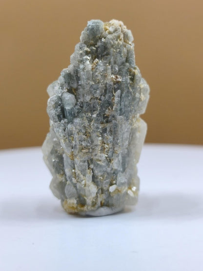 Aquamarin Beryll Kristallstufe – Blaugraue Naturkristalle – 37 mm Stufe Mineralien Sammler Heilstein Deko Brasilien - Art of Nature Berlin