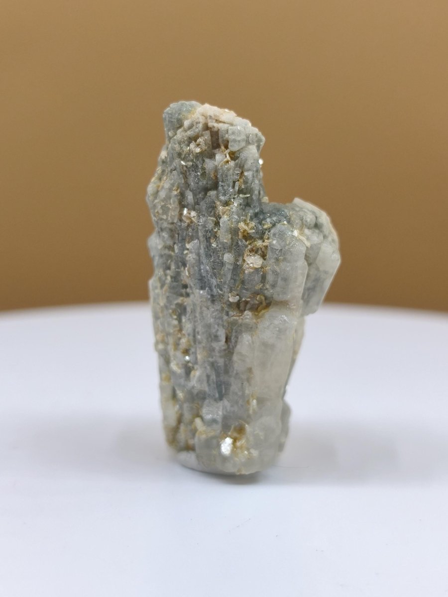 Aquamarin Beryll Kristallstufe – Blaugraue Naturkristalle – 37 mm Stufe Mineralien Sammler Heilstein Deko Brasilien - Art of Nature Berlin