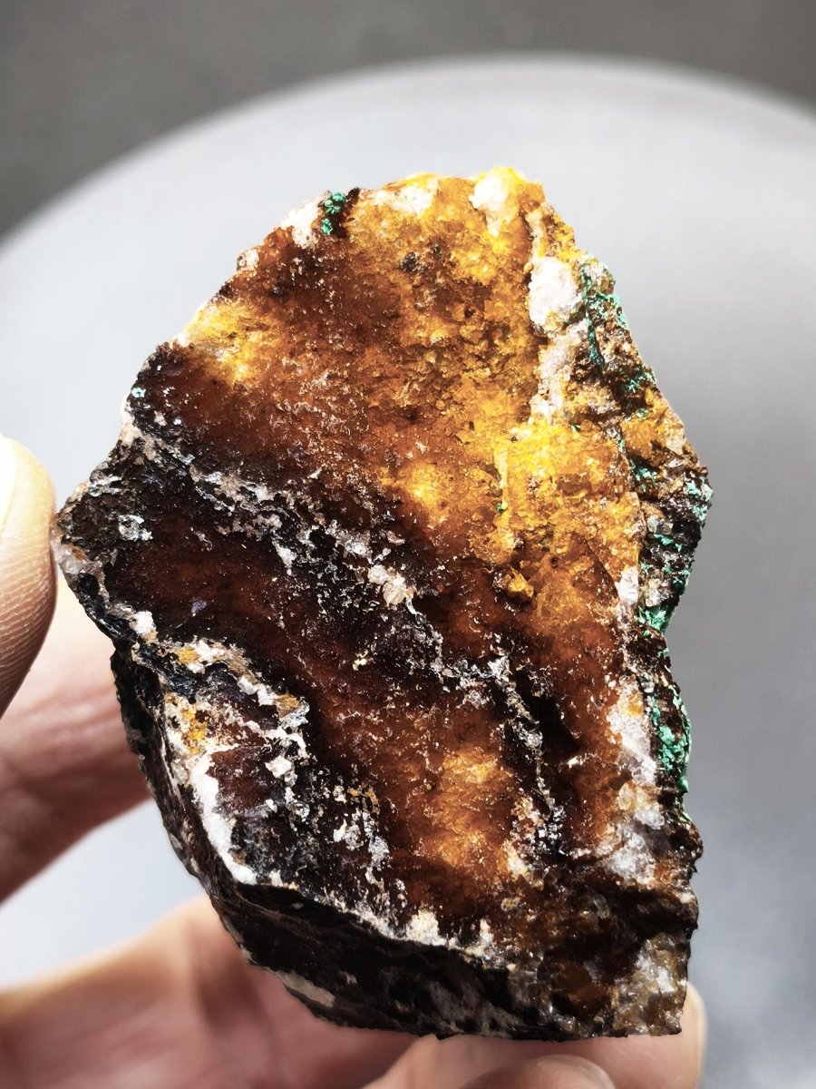 Azurit & Chrysokoll aus Marokko – Türkisgrüne Kristalle auf rostbrauner Matrix – 53 mm Kristalle aus Marokko Edelstein Mineral Sammler - Art of Nature Berlin
