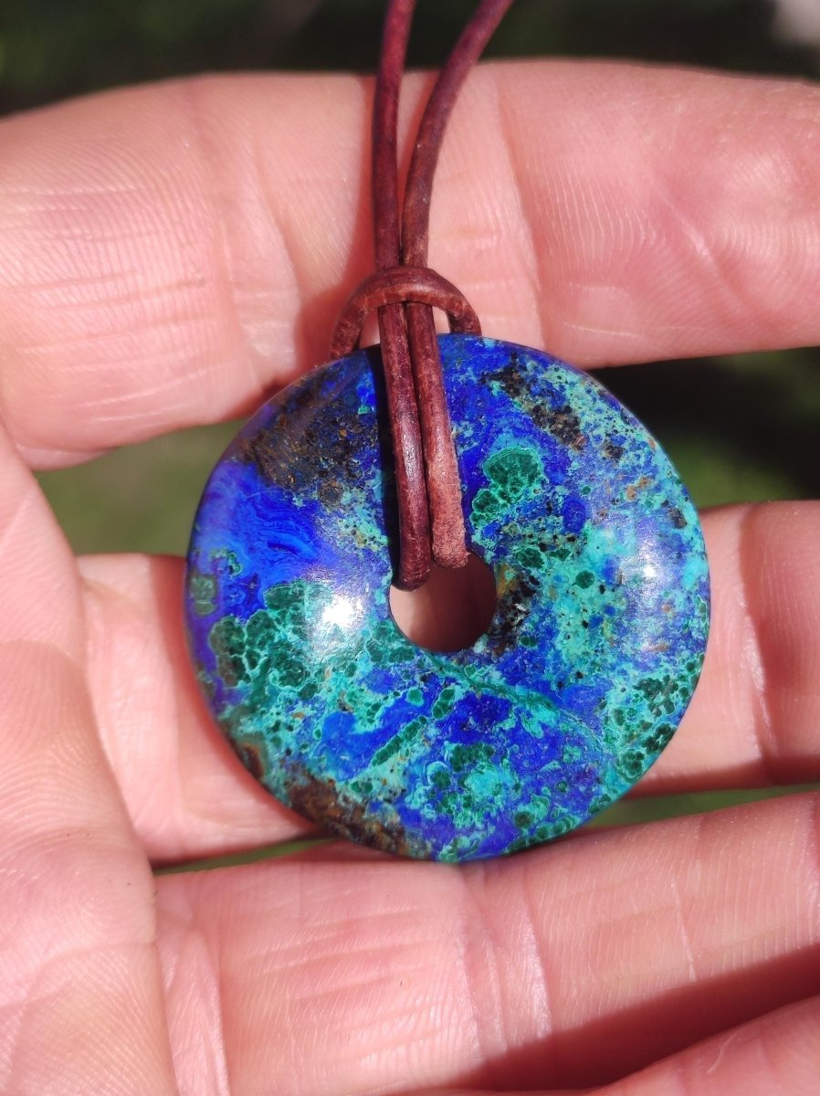 Azurit - Malachit - Chrysocoll blau grün ~ Edelstein Kette HIPPIE GOA Boho Tibet Ethno Nature Donut Schutzsymbol Heilstein Sammler Mann Frau - Art of Nature Berlin
