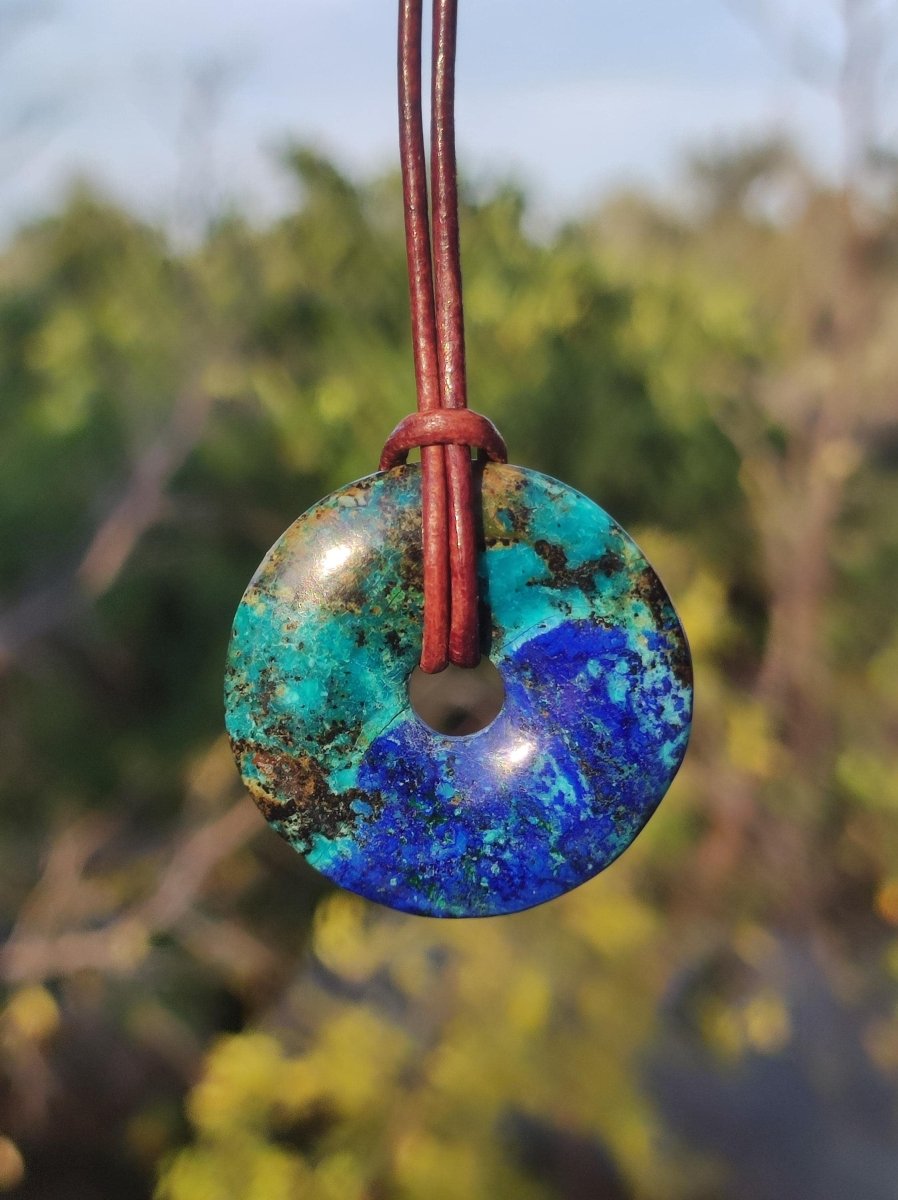 Azurit - Malachit - Chrysocoll blau grün ~ Edelstein Kette HIPPIE GOA Boho Tibet Ethno Nature Donut Schutzsymbol Heilstein Sammler Mann Frau - Art of Nature Berlin