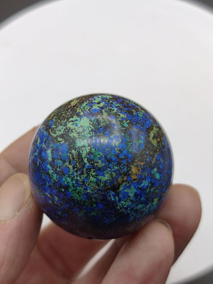 AZURIT Malachit Chrysocoll Sphere Kristalle blau Natur Edelstein Kugel Deko Wohnen Meditation Heilstein Rarität Sammler Mineralien Unikat - Art of Nature Berlin