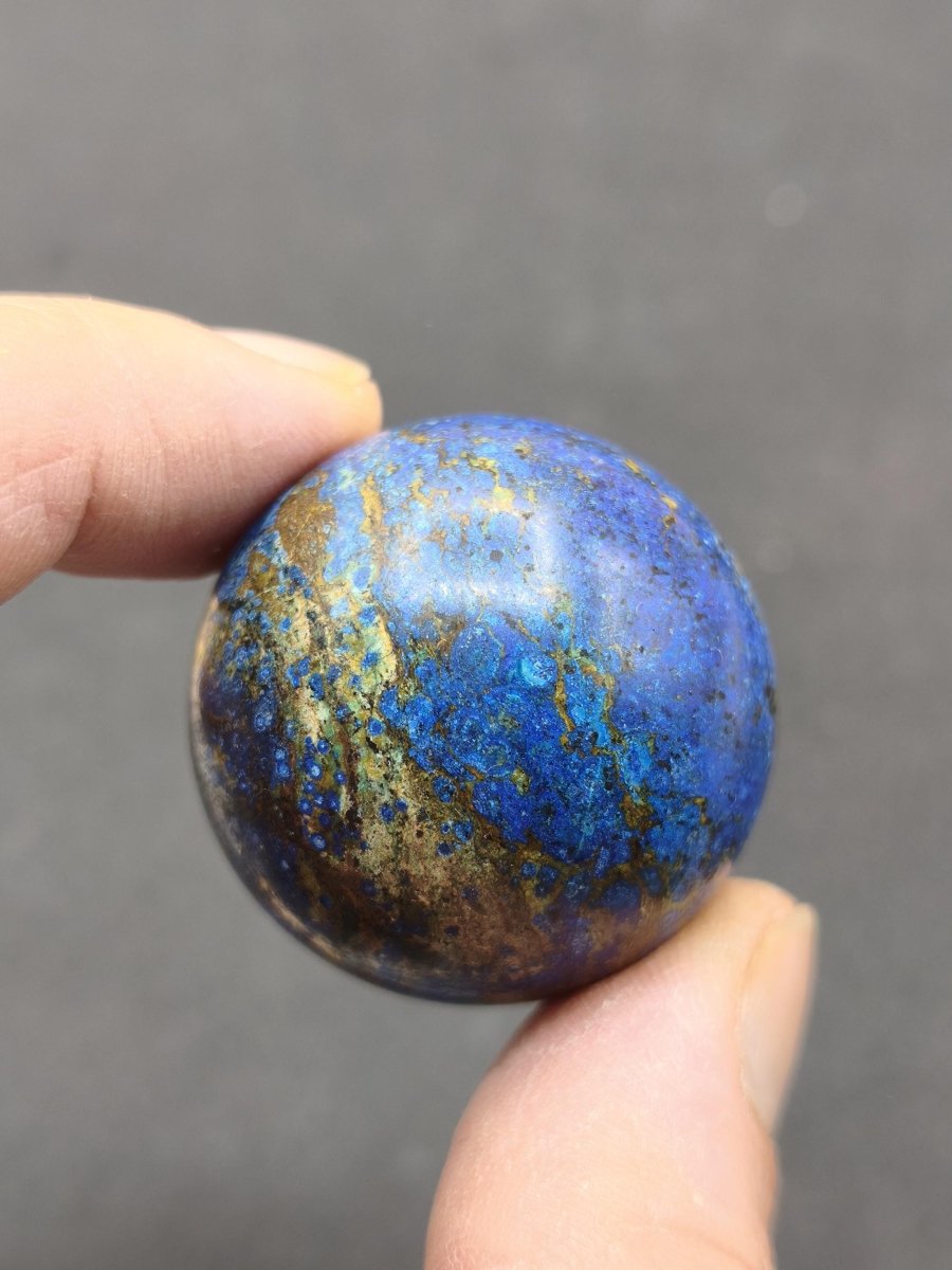 AZURIT Malachit Chrysocoll Sphere Kristalle blau Natur Edelstein Kugel Deko Wohnen Meditation Heilstein Rarität Sammler Mineralien Unikat - Art of Nature Berlin