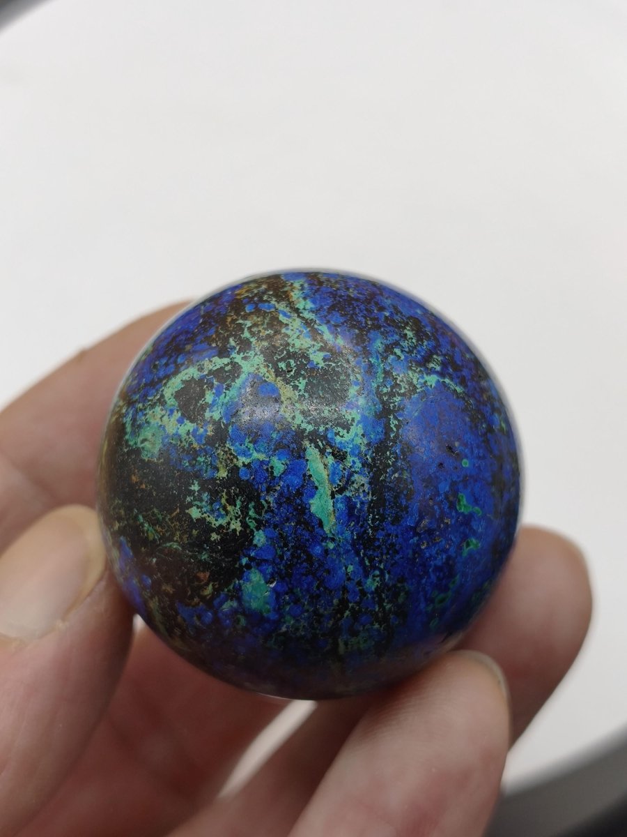 AZURIT Malachit Chrysocoll Sphere Kristalle blau Natur Edelstein Kugel Deko Wohnen Meditation Heilstein Rarität Sammler Mineralien Unikat - Art of Nature Berlin
