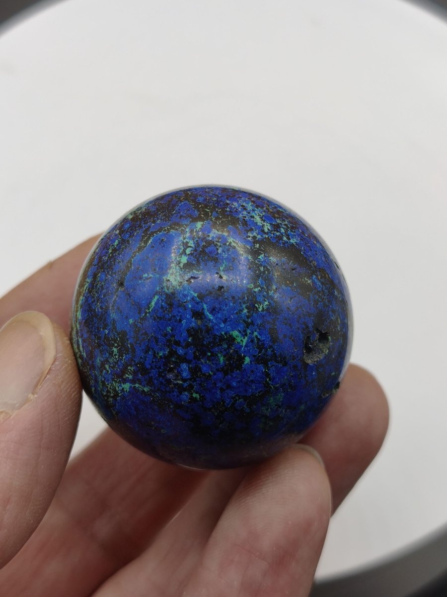 AZURIT Malachit Chrysocoll Sphere Kristalle blau Natur Edelstein Kugel Deko Wohnen Meditation Heilstein Rarität Sammler Mineralien Unikat - Art of Nature Berlin