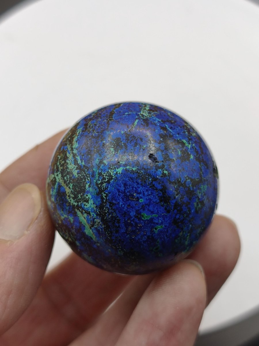 AZURIT Malachit Chrysocoll Sphere Kristalle blau Natur Edelstein Kugel Deko Wohnen Meditation Heilstein Rarität Sammler Mineralien Unikat - Art of Nature Berlin