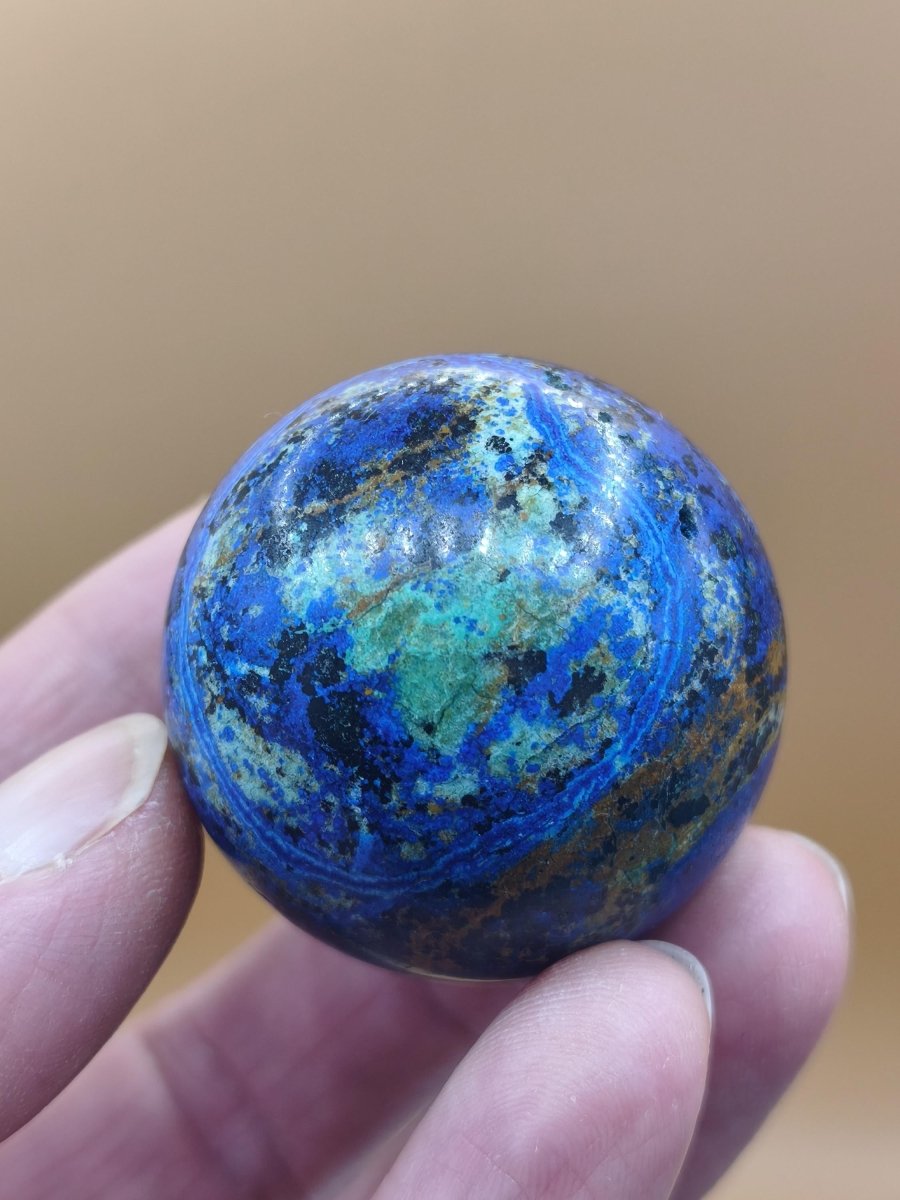 AZURIT Malachit Chrysocoll Sphere Kristalle blau Natur Edelstein Kugel Deko Wohnen Meditation Heilstein Rarität Sammler Mineralien Unikat - Art of Nature Berlin