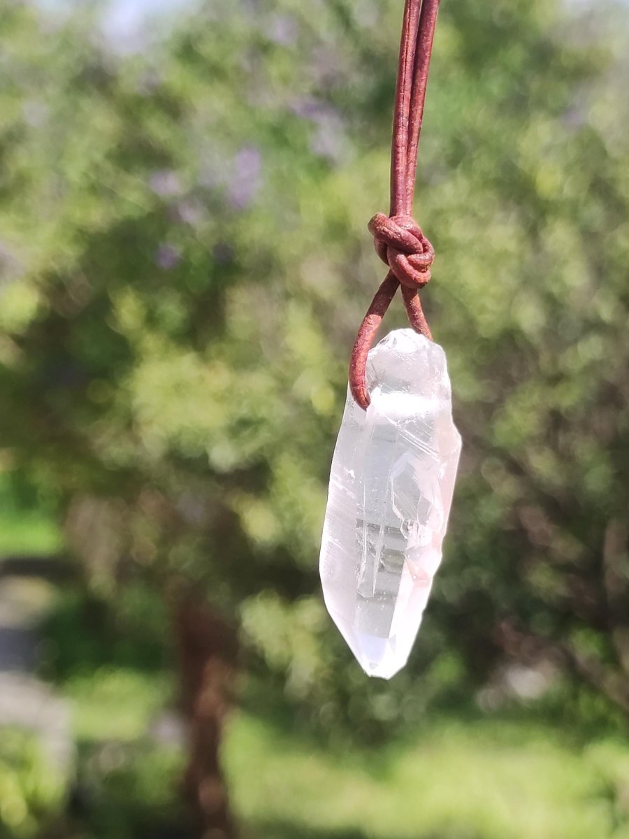 Bergkristall / Clear Quarz Spitze A - Edelstein Kette Natur Klar Schutz Heilstein Kristall Mann Frau Er Sie Geschenk Freund Glück Chakra - Art of Nature Berlin