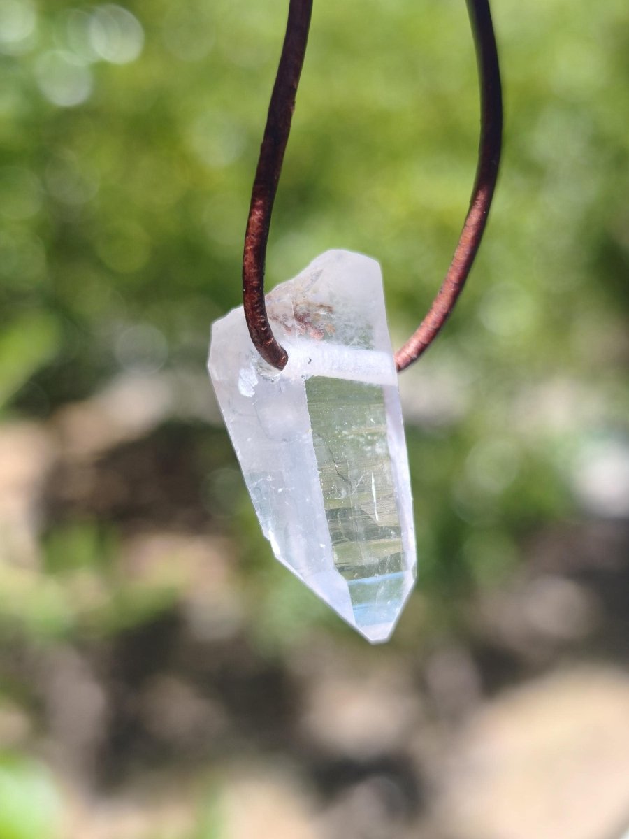 Bergkristall / Clear Quarz Spitze A - Edelstein Kette Natur Klar Schutz Heilstein Kristall Mann Frau Er Sie Geschenk Freund Glück Chakra - Art of Nature Berlin