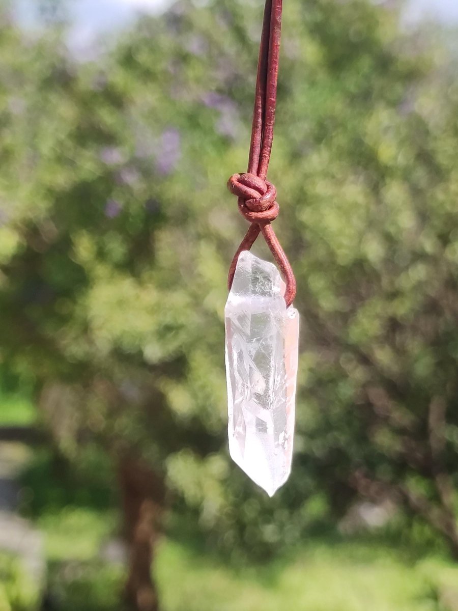 Bergkristall / Clear Quarz Spitze A - Edelstein Kette Natur Klar Schutz Heilstein Kristall Mann Frau Er Sie Geschenk Freund Glück Chakra - Art of Nature Berlin