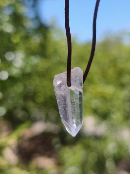Bergkristall / Clear Quarz Spitze A - Edelstein Kette Natur Klar Schutz Heilstein Kristall Mann Frau Er Sie Geschenk Freund Glück Chakra - Art of Nature Berlin