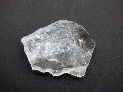 Bergkristall klar Stufe AAA Roh Auf+Entladen Edelsteine Wasserstein Trinkwasser Edelsteinwasser Chakra Heilstein Naturmedizin Energiewasser - Art of Nature Berlin