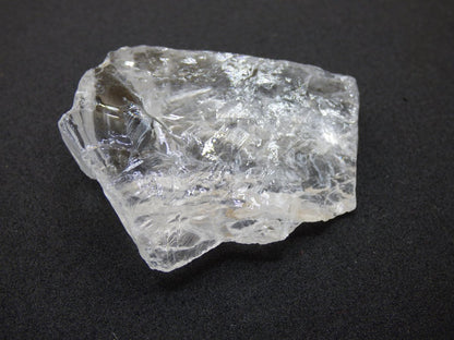 Bergkristall klar Stufe AAA Roh Auf+Entladen Edelsteine Wasserstein Trinkwasser Edelsteinwasser Chakra Heilstein Naturmedizin Energiewasser - Art of Nature Berlin