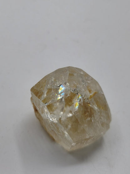 Bergkristall mit Regenbogen & schimmernder Oberfläche – Erongo Namibia – 25 mm Natürliche Edelstein Stufe Sammler Mineral - Art of Nature Berlin