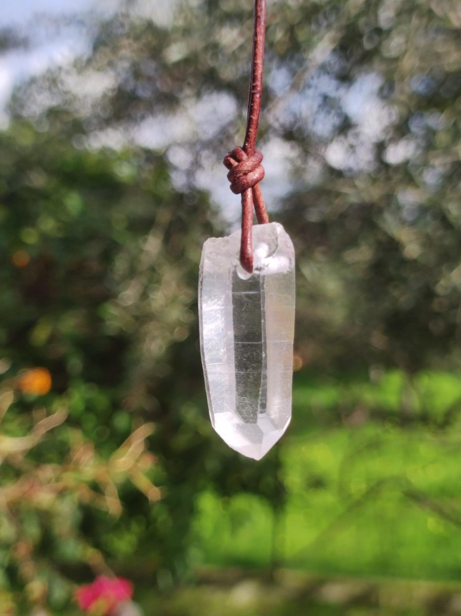 Bergkristall Spitze ~ Edelstein Kette Natur Klar Schutz Rarität Heilstein Kristall Mann Frau Er Sie Geschenk Freund Goa Hippie Glück Chakra - Art of Nature Berlin