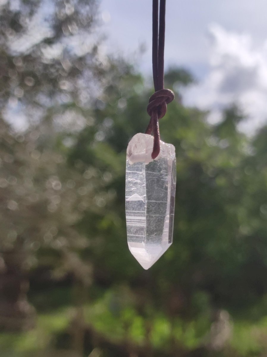 Bergkristall Spitze ~ Edelstein Kette Natur Klar Schutz Rarität Heilstein Kristall Mann Frau Er Sie Geschenk Freund Goa Hippie Glück Chakra - Art of Nature Berlin