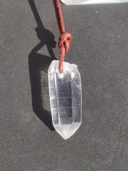 Bergkristall Spitze ~ Edelstein Kette Natur Klar Schutz Rarität Heilstein Kristall Mann Frau Er Sie Geschenk Freund Goa Hippie Glück Chakra - Art of Nature Berlin