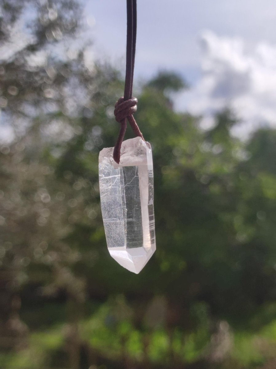 Bergkristall Spitze ~ Edelstein Kette Natur Klar Schutz Rarität Heilstein Kristall Mann Frau Er Sie Geschenk Freund Goa Hippie Glück Chakra - Art of Nature Berlin