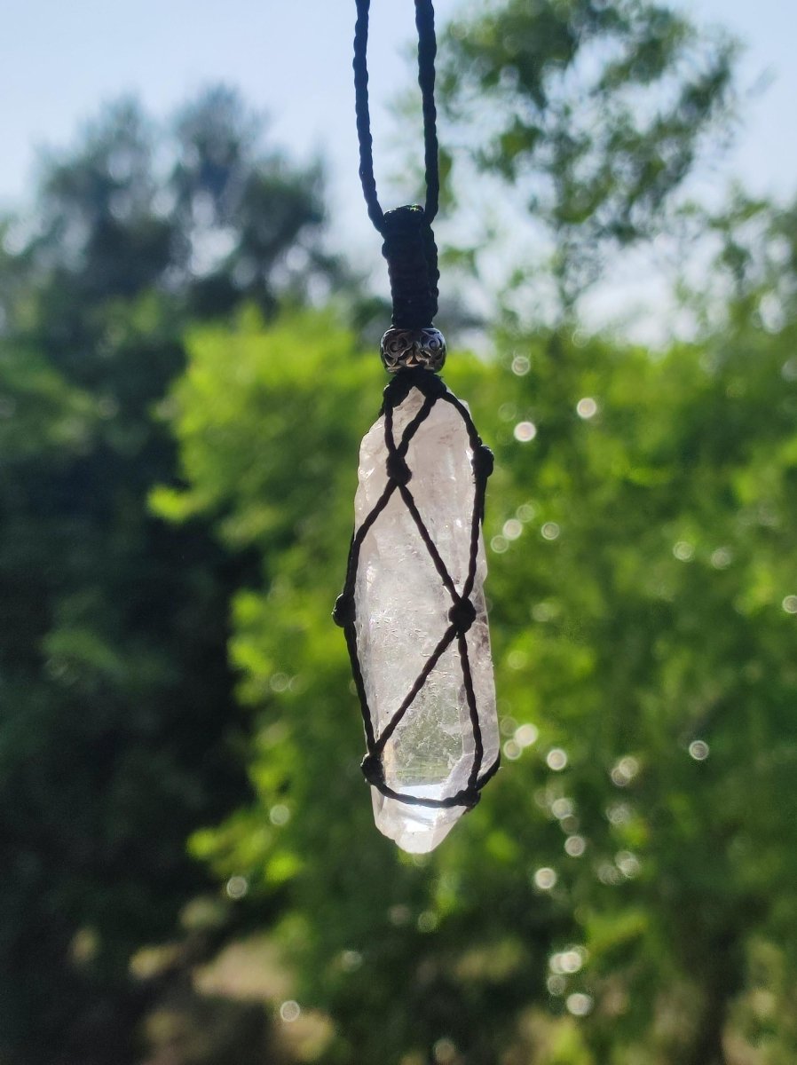 Bergkristall Spitze ~ Makramee Edelstein Kette ~HIPPIE ~GOA ~Boho ~Ethno ~Nature ~Heilstein - Art of Nature Berlin