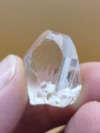 Bergkristall Stufe facettenreich, klar transparent – Erongo Namibia – Natürliche Edelstein Stufe Kristall Sammler Mineral Heilstein - Art of Nature Berlin