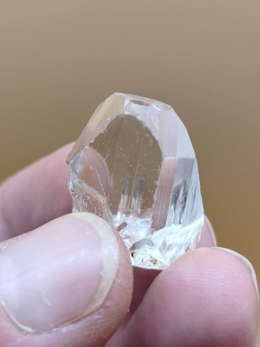 Bergkristall Stufe facettenreich, klar transparent – Erongo Namibia – Natürliche Edelstein Stufe Kristall Sammler Mineral Heilstein - Art of Nature Berlin